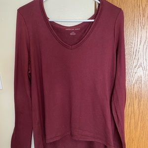American Eagle long sleeve V-neck